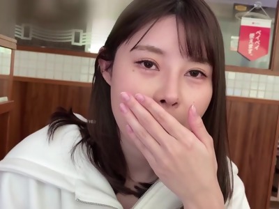   435mfc-128　大好きなチ●コが目の前にあると『舐めていい？』と自らフェラ志望